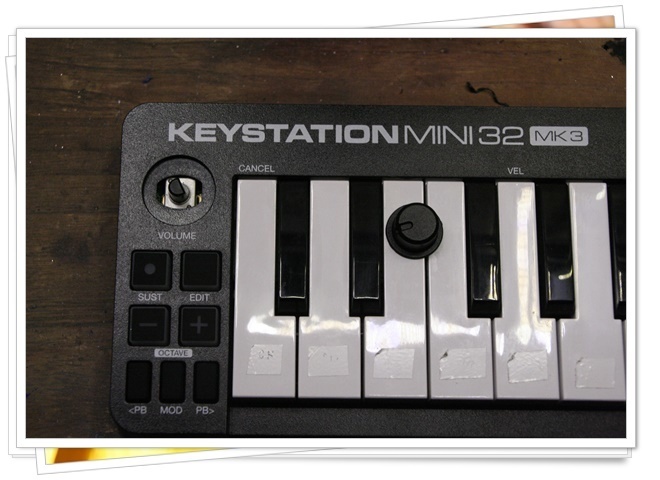 MIDIキーボード故障を修理、M-Audio Keystation Mini 32 MK3: 自作３D